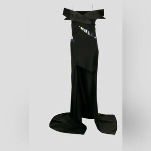 MONSE Elegant Black Off-Shoulder Maxi Dress